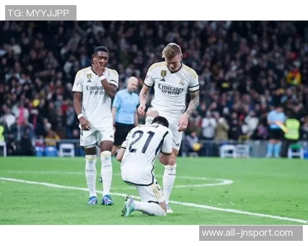 贝林在皇马首赛季表现抢眼但锐气不足正努力寻找最佳位置