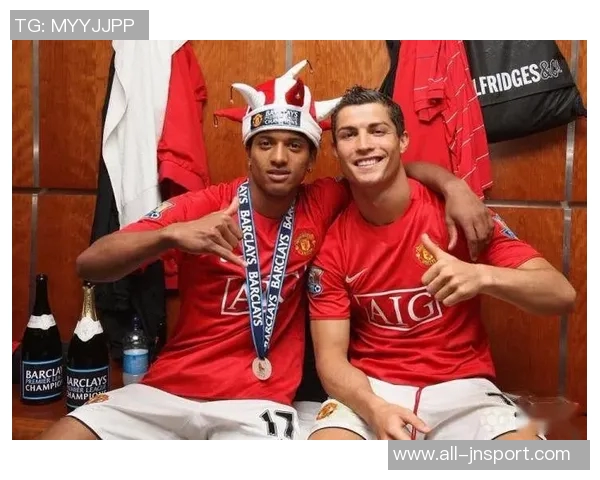 纳尼与C罗重聚社交媒体晒合照感慨是时候拜访老朋友了